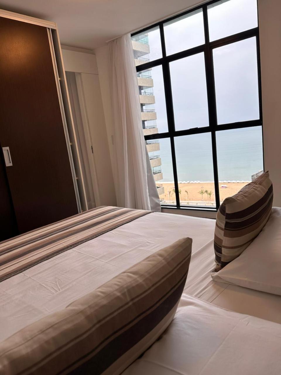 Premium Executive,1643755951:JPEG